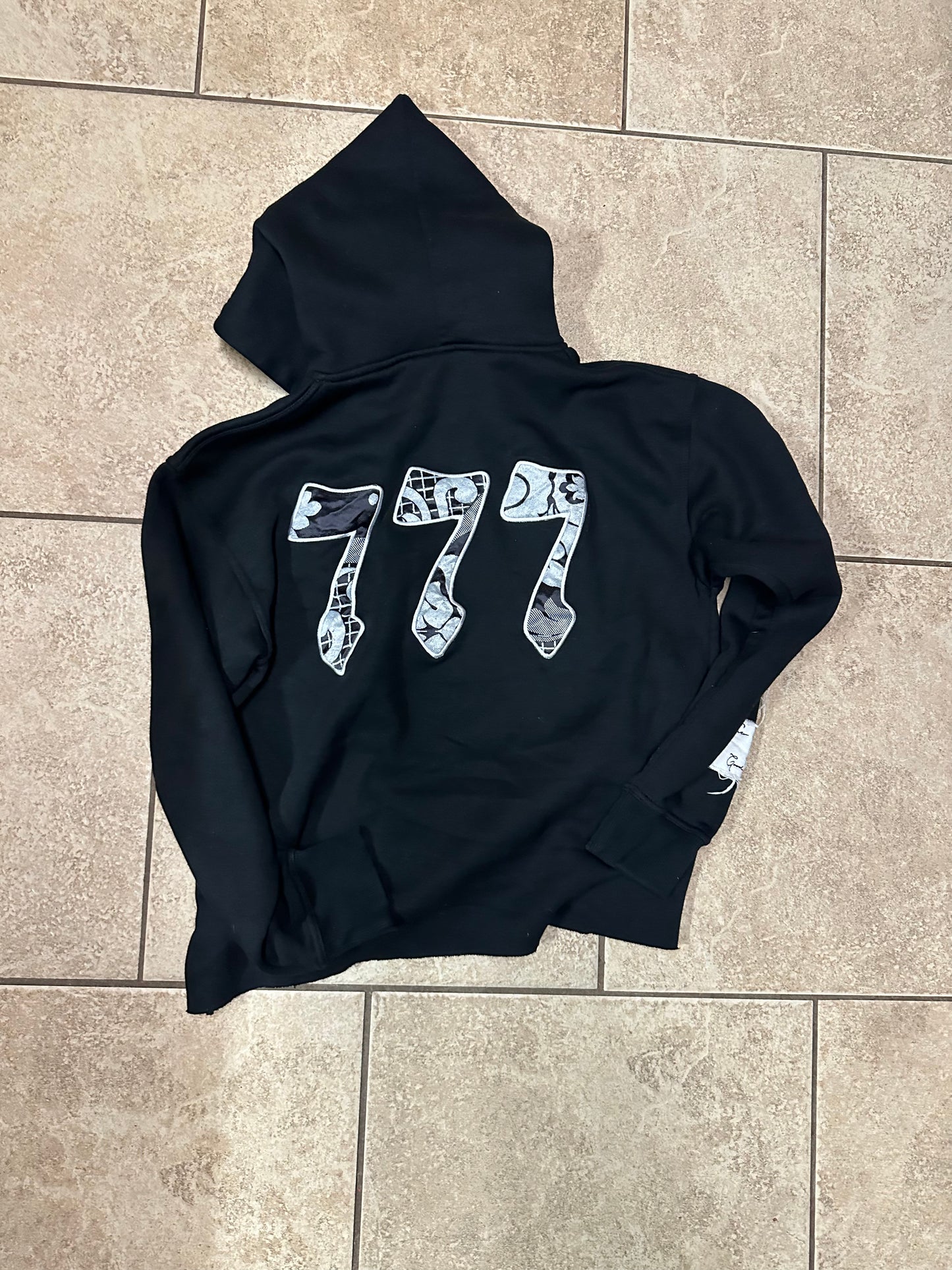 ‘777’ Hoodie